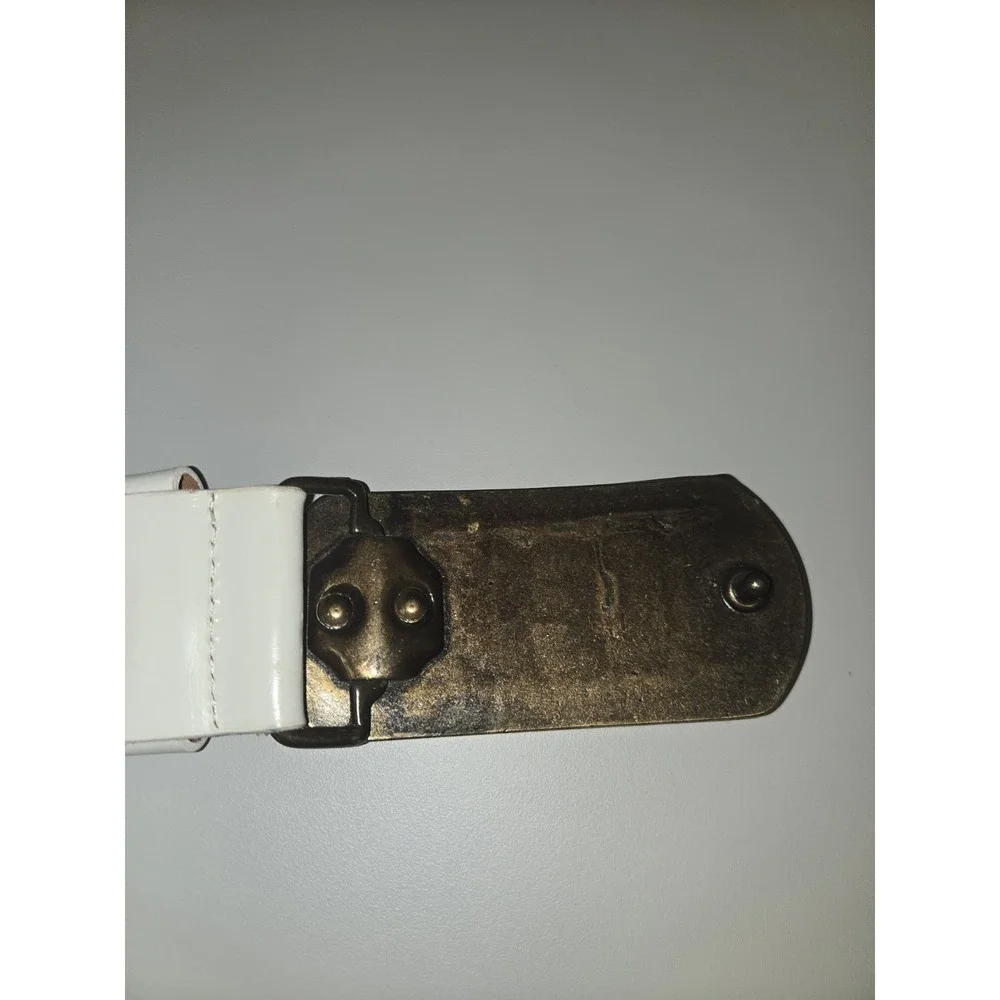 Diesel Men's White Leather Belt With Big Letter Metal Buckle‎ 44 Inch
